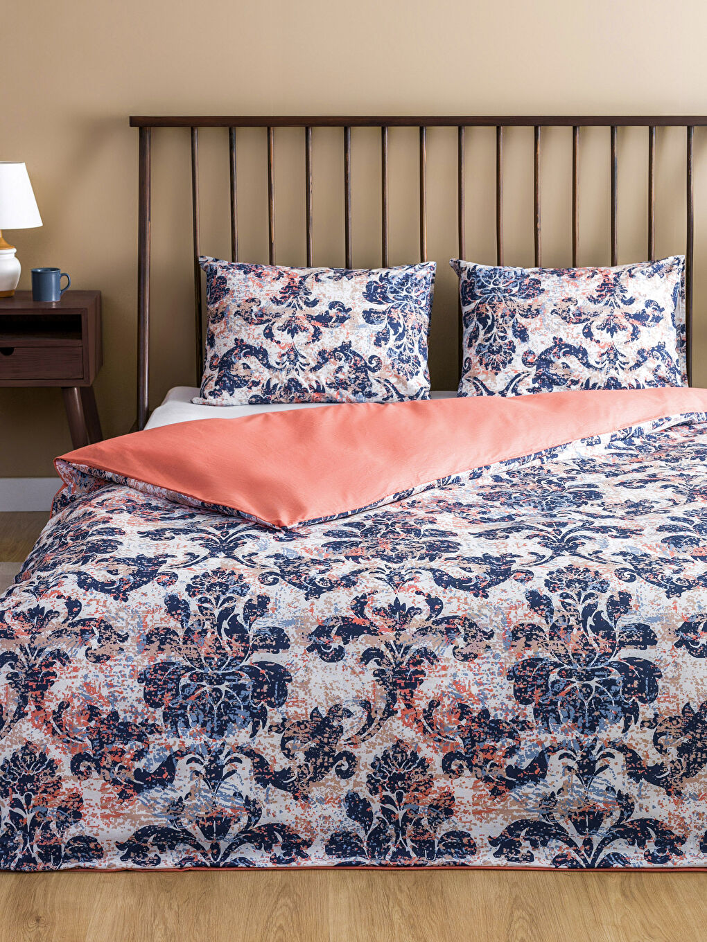 Karışık Desenli Çift Kişilik Nevresim Seti