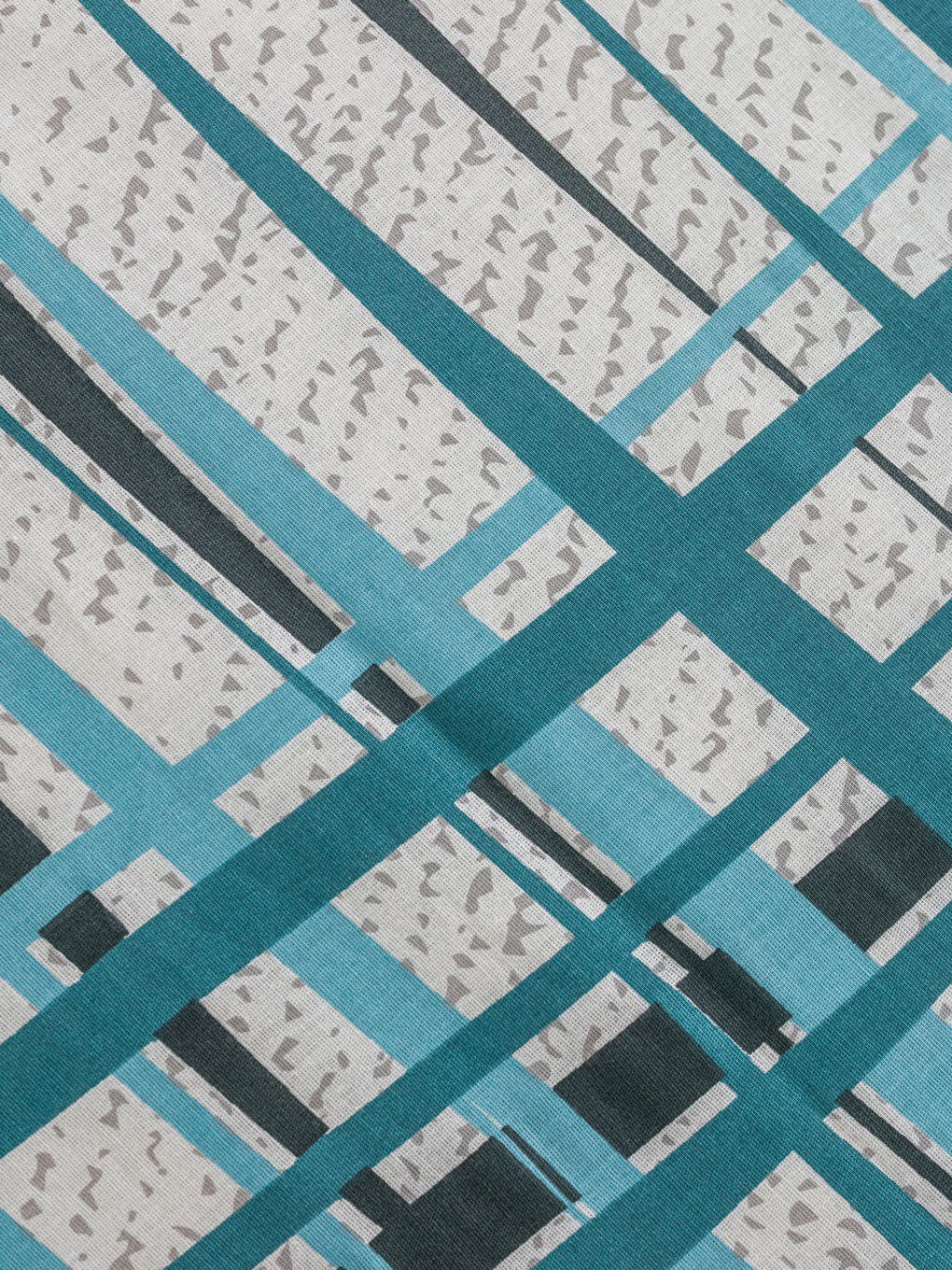 Karışık Desenli Tek Kişilik Nevresim Seti-4