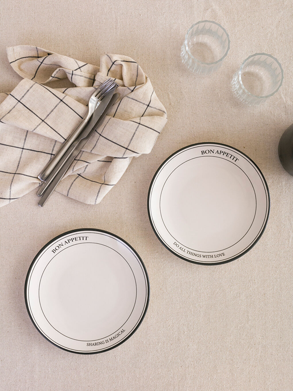 Siyah Yazı Baskılı Seramik Pasta Tabağı 4'lü-1