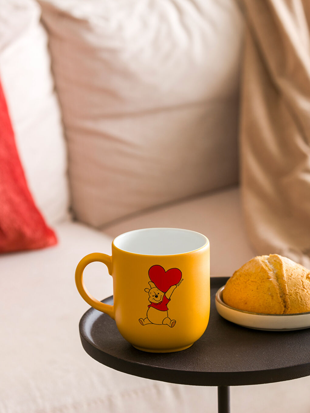 Karışık Winnie the Pooh Baskılı Seramik Kupa 365 ml-1