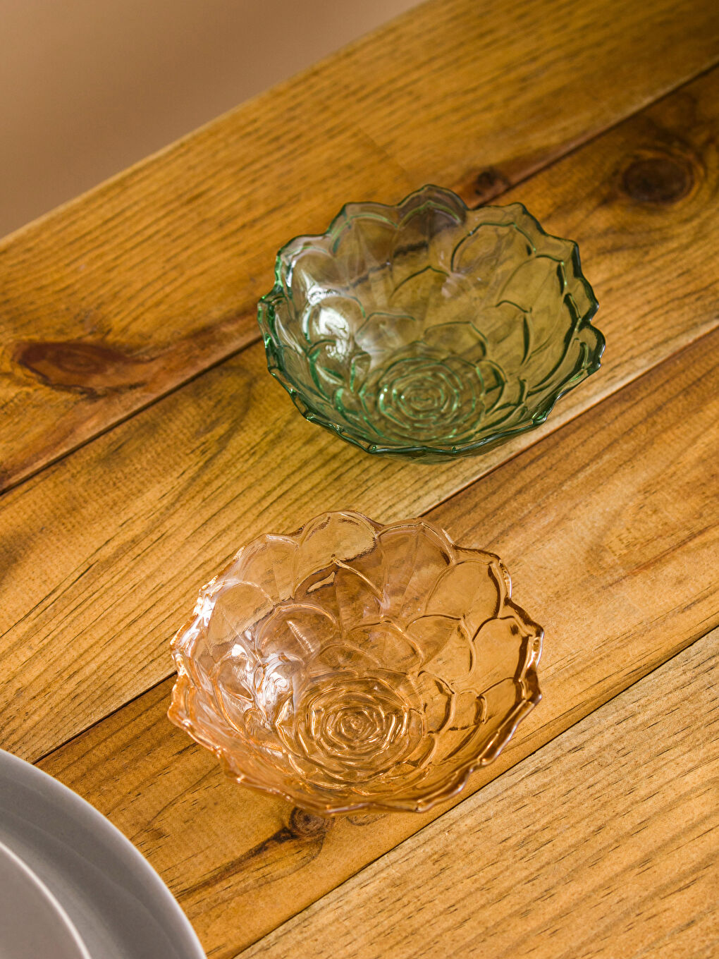 4 Piece Glass Snack Bowl Set-1