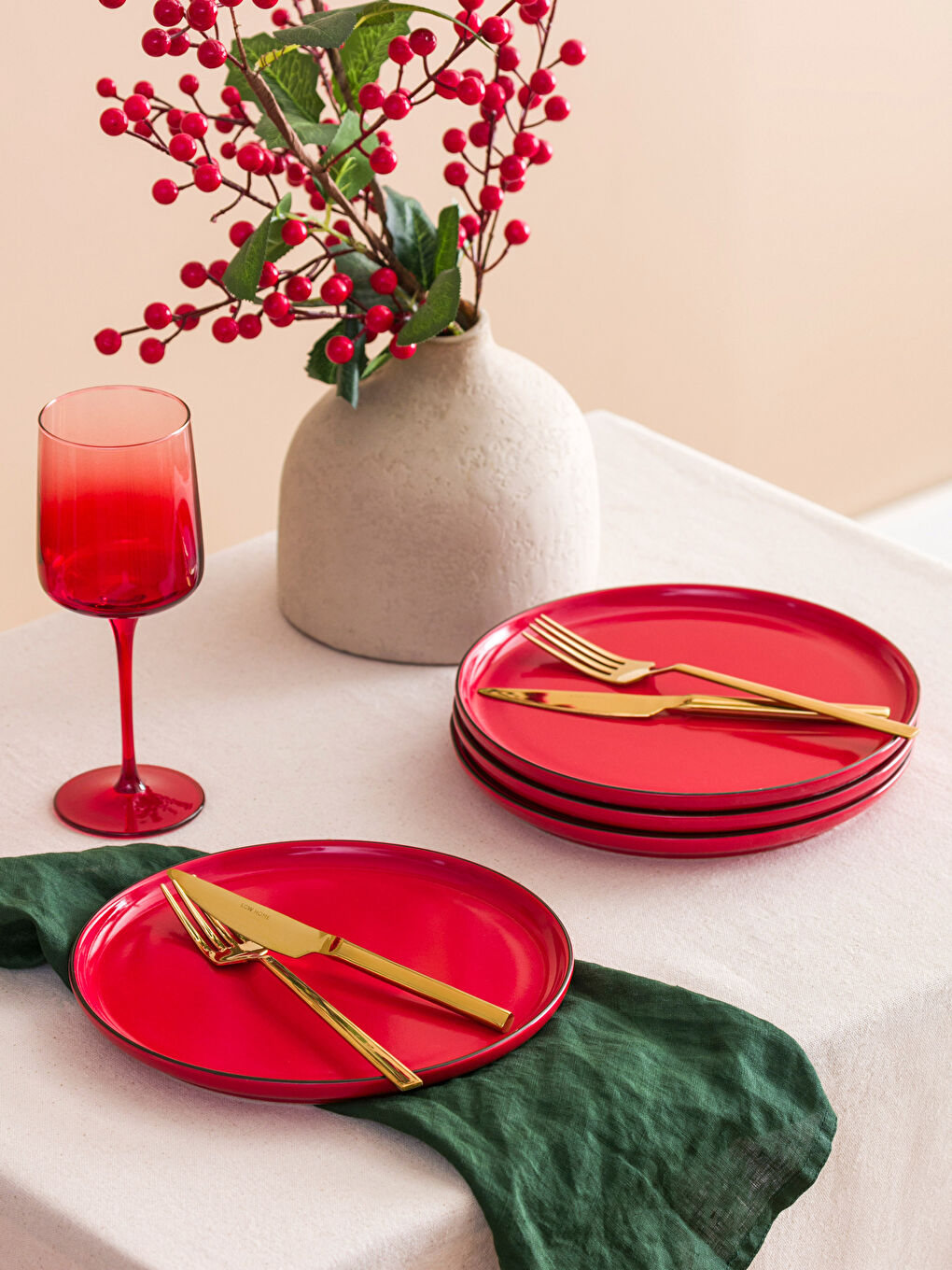 Kırmızı Seramik Pasta Tabağı 4'lü 22 cm