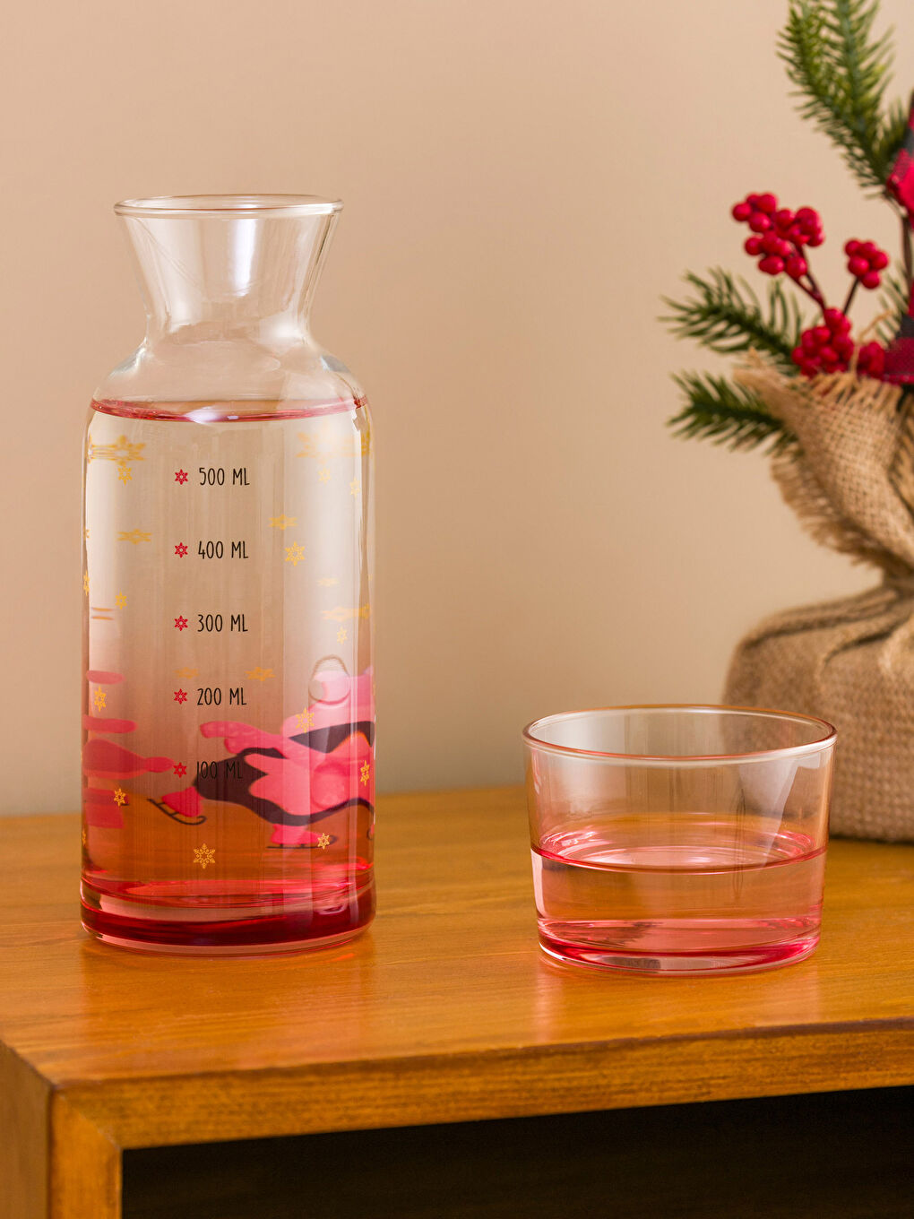 Karışık Yılbaşı Temalı Cam Sürahi 700 ml-1