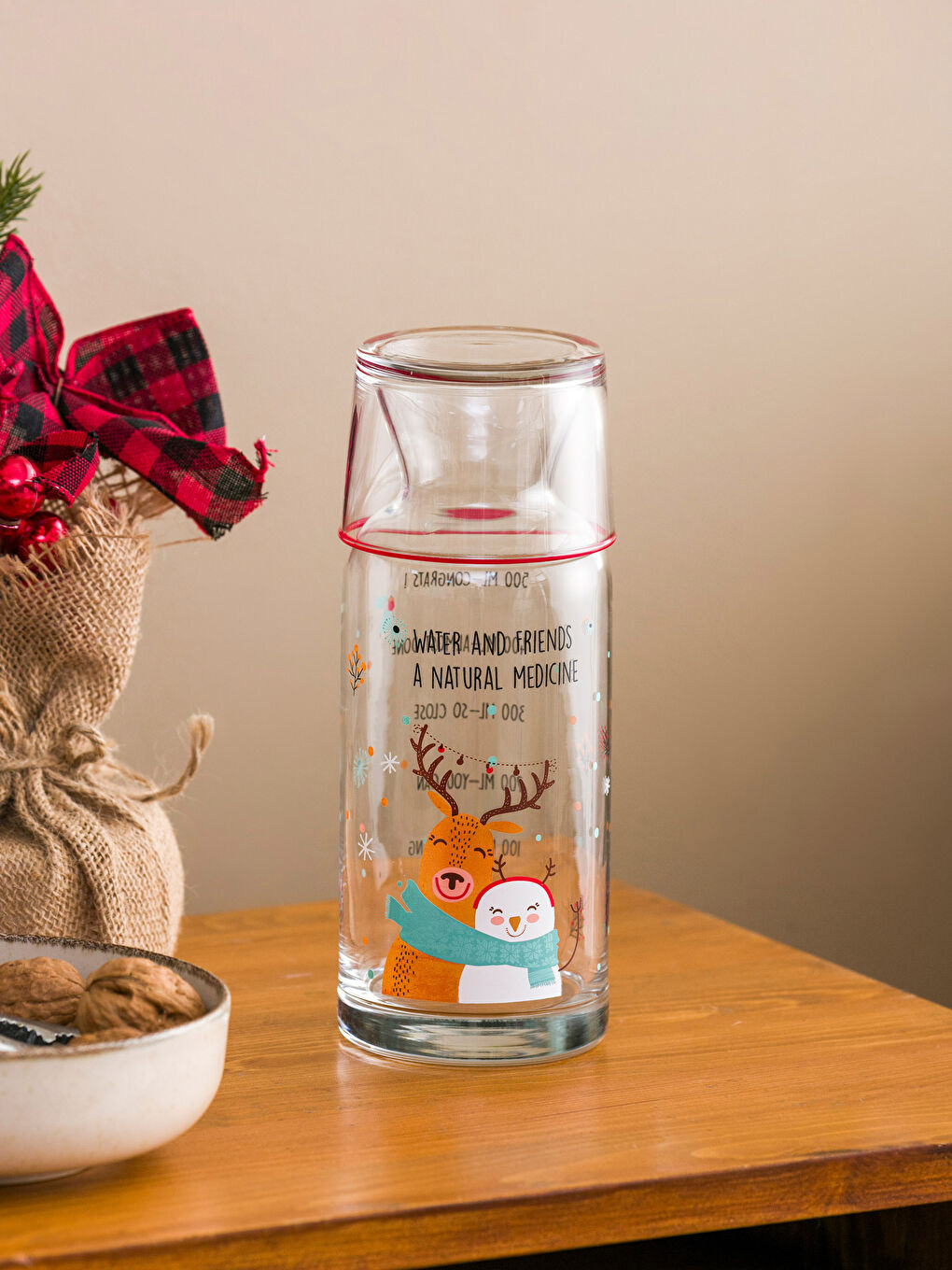 Karışık Baskılı Kapaklı Cam Sürahi 700 ml-3