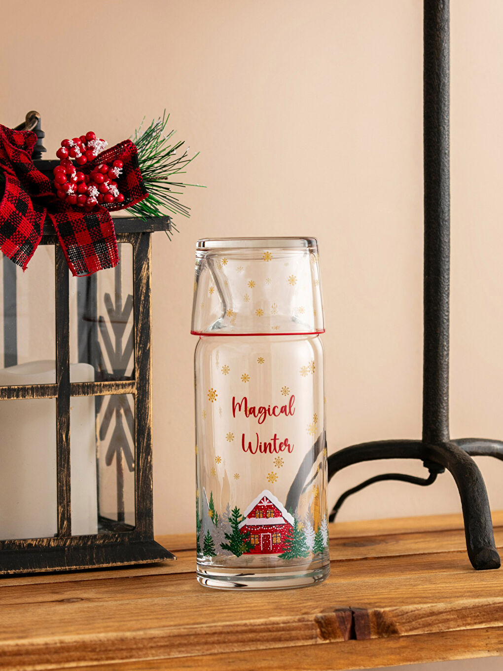 Stakleni bokal sa božićnom tematikom 700 ml-2
