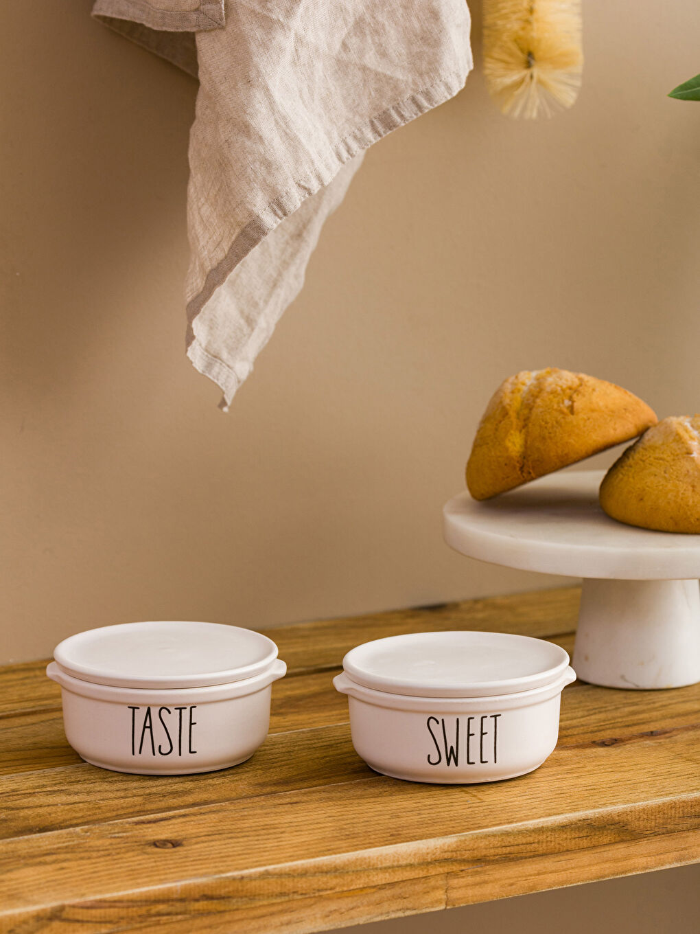 Siyah Baskılı Seramik Saklama Kabı Seti 2'li