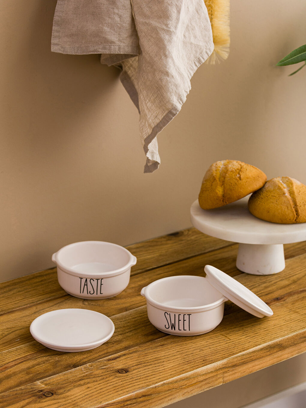 Siyah Baskılı Seramik Saklama Kabı Seti 2'li-1