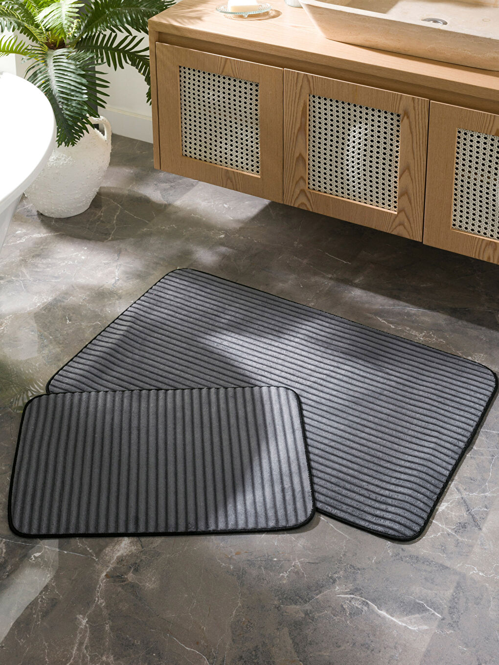 Antrasit Çizgili Banyo Paspası Seti 2'li