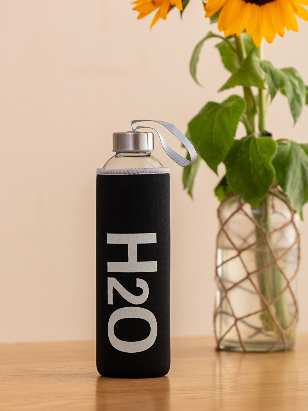 Siyah Yazı Baskılı Cam Matara 750 ml