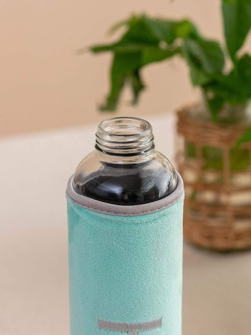 قارورة زجاج بكم 600 مل-2