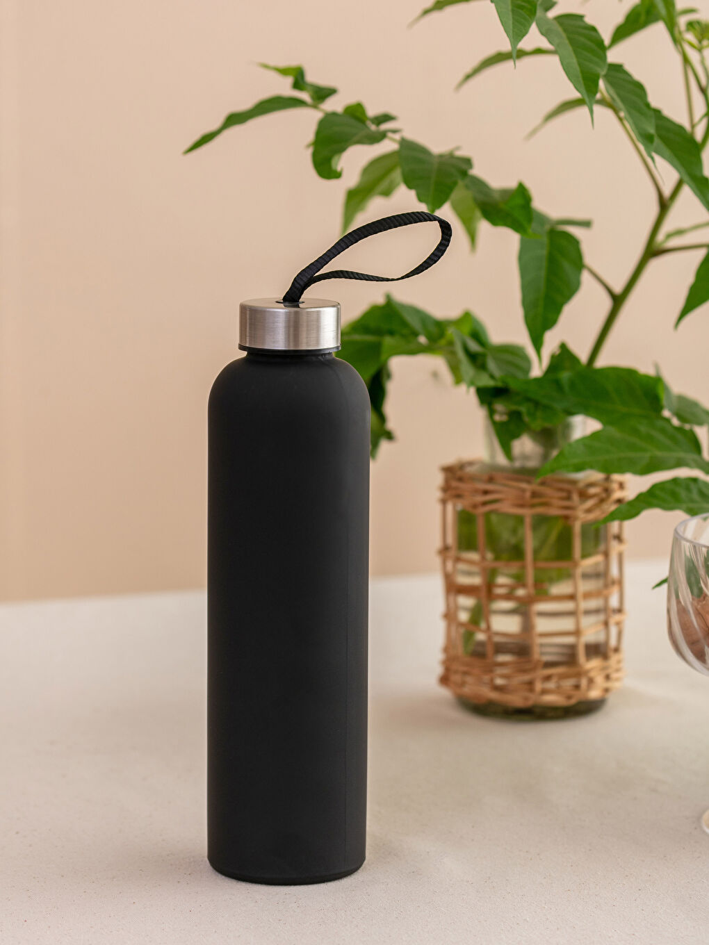 Стеклянная бутылка для воды 600 мл