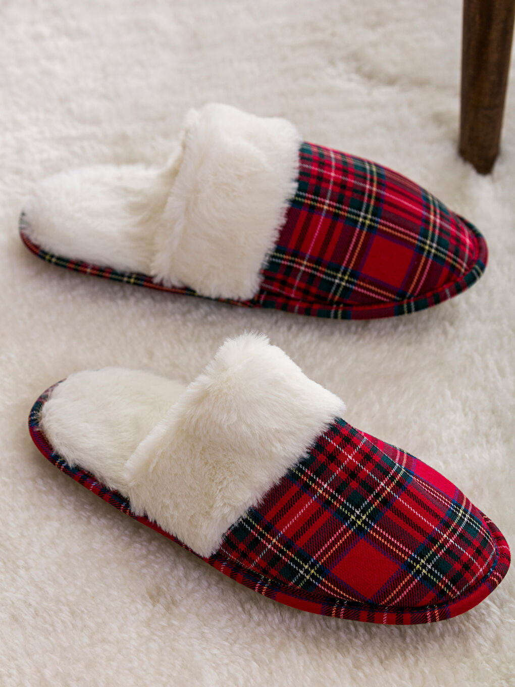 Закрытые спереди клетчатые женские домашние тапочки-2