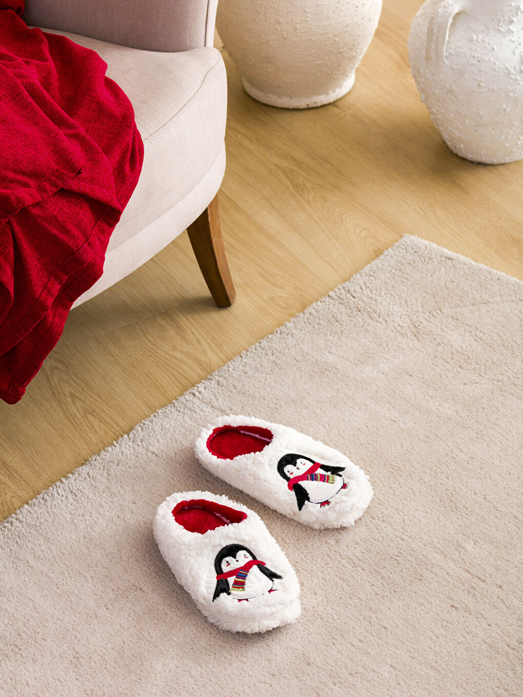Penguin Embroidered Plush Women's House Slippers -W3HE23Z8-VGB