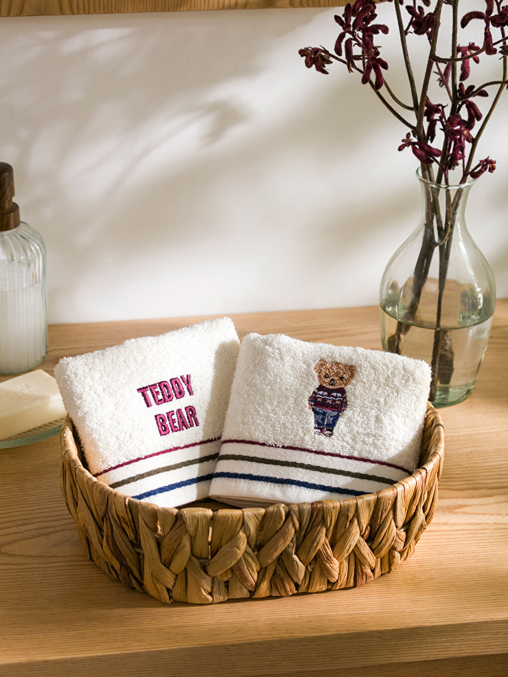 Embroidered Hand Towel 2 Pack 30x50 Cm-1