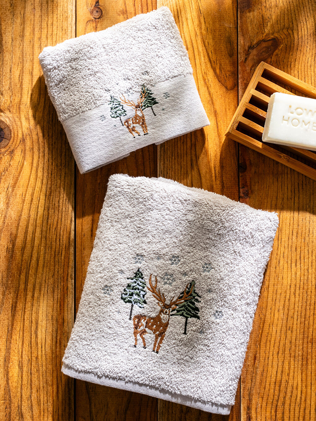 LCW HOME Deer Embroidered Towel Set -W3HF01Z8-SM0