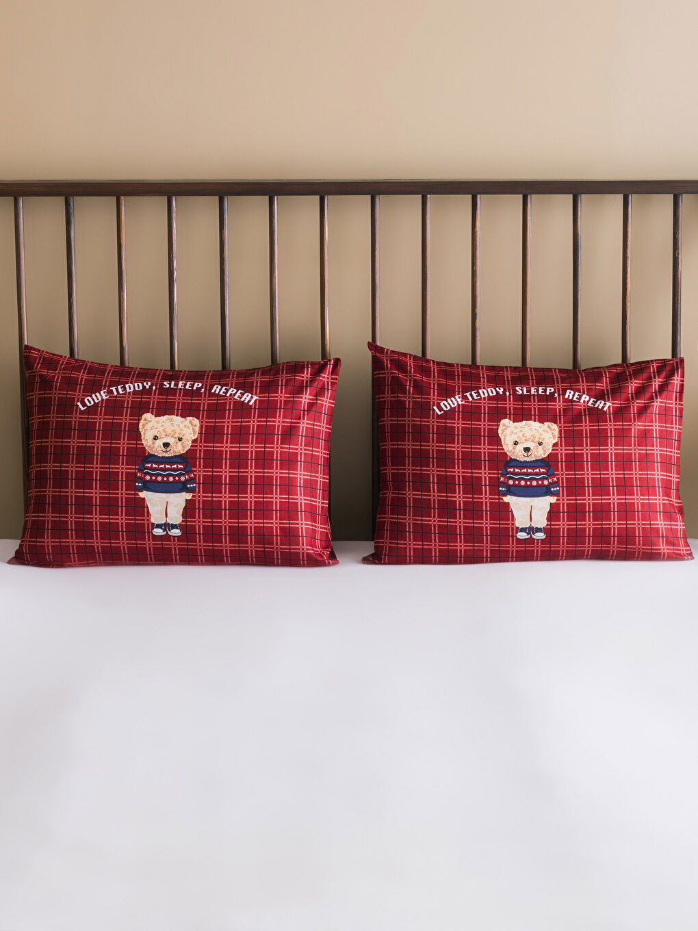 Karışık Ayıcık Baskılı Yastık Kılıfı 2'li 50x70 cm-1