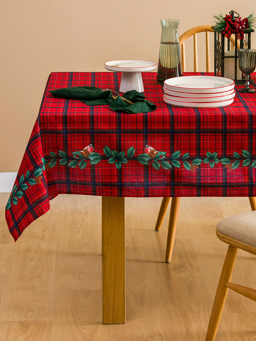 New Year Themed Table Cloth 150x200 Cm-1