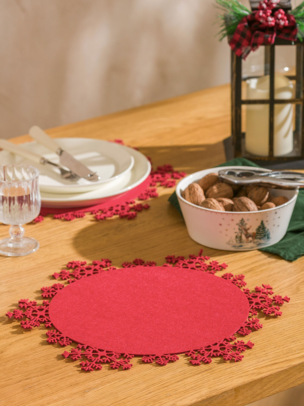 Snowflake Patterned 2-Piece Placemat 30x30 Cm-2