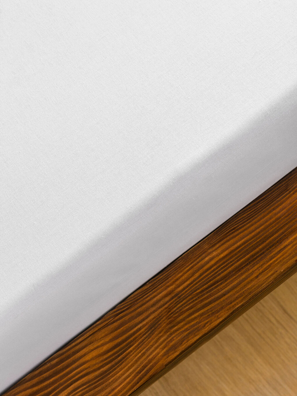 Plain Cotton Fitted Double Bed Sheet 160x200x30 cm-1