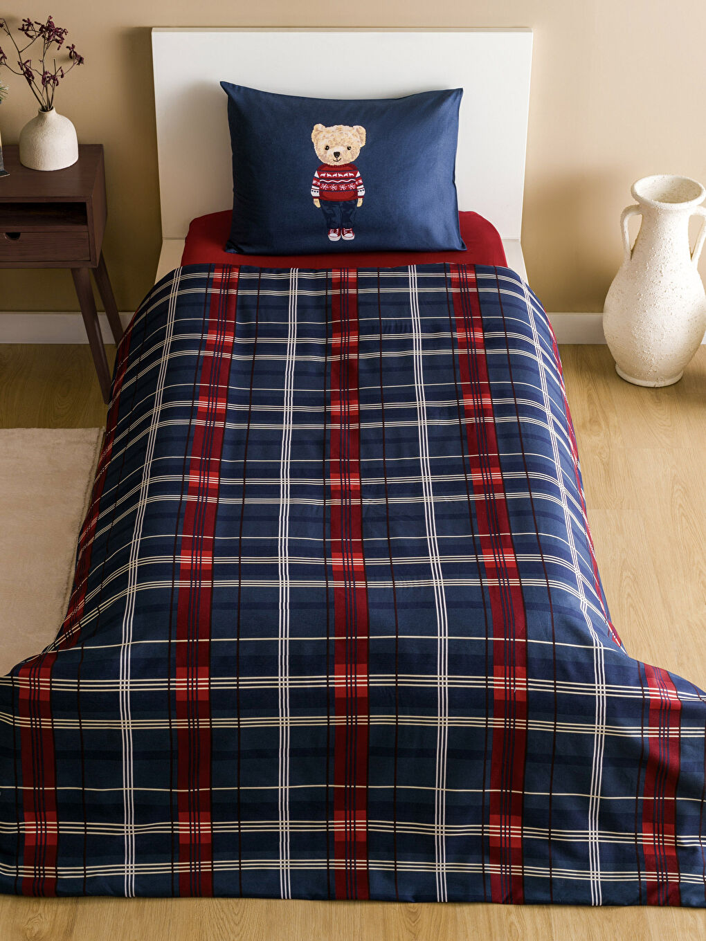 Karışık Ayıcık Baskılı Tek Kişilik Nevresim Takımı-1