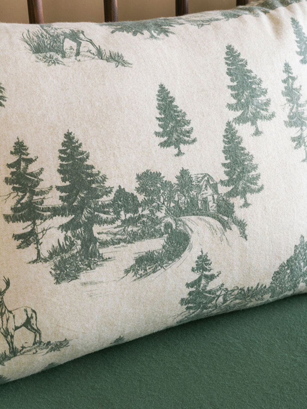 Karışık Desenli Çift Kişilik Nevresim Takımı-3