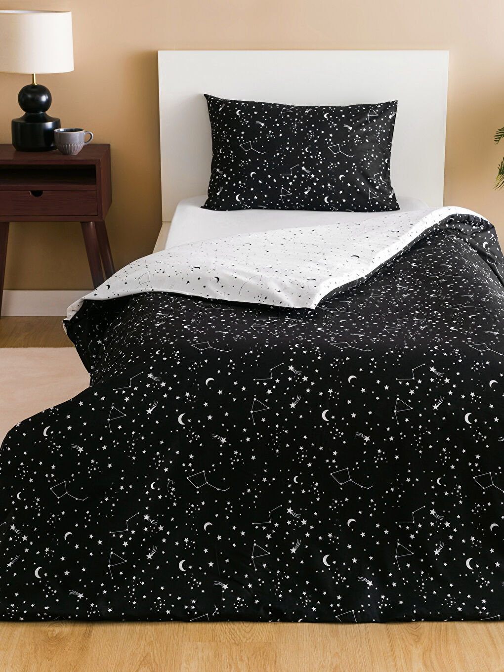 LCW HOME Siyah Gökyüzü Baskılı Tek Kişilik Nevresim Seti