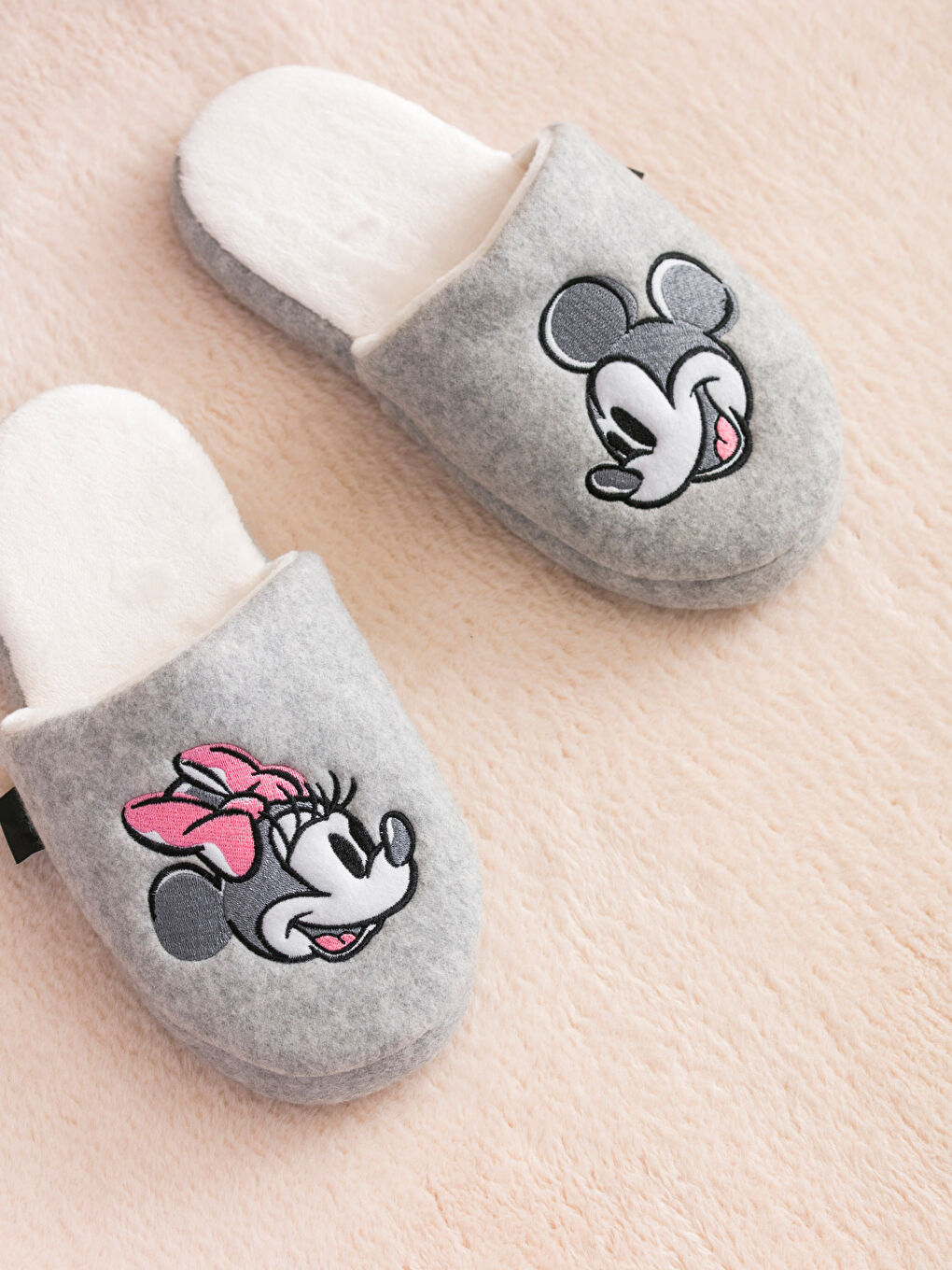 Minnie Mouse Embroidered Women's House Slippers-2