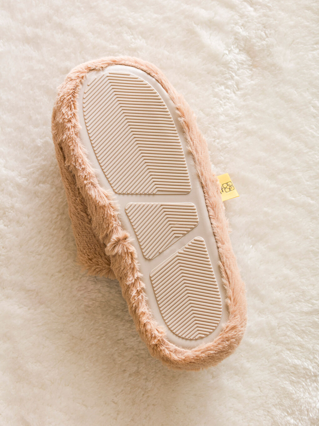 LCW HOME Winnie the Pooh Embroidered Women's House Slippers -W3HV33Z8-LQB