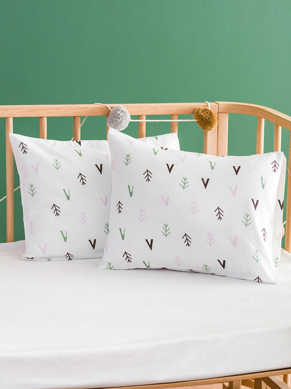 Pembe Baskılı Pamuklu Bebek Yastık Kılıfı 2'li  35x45 cm