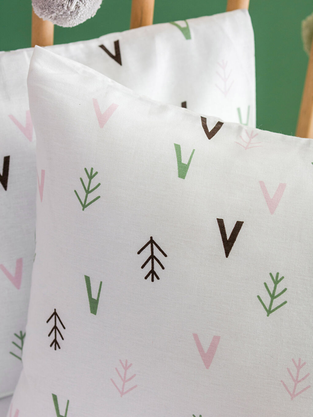 Pembe Baskılı Pamuklu Bebek Yastık Kılıfı 2'li  35x45 cm-1