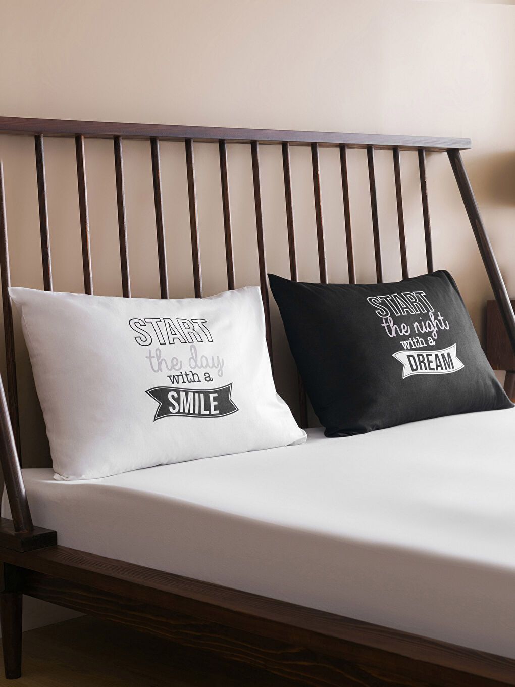 Karışık Baskılı Yastık Kılıfı 2'li 50x70 cm