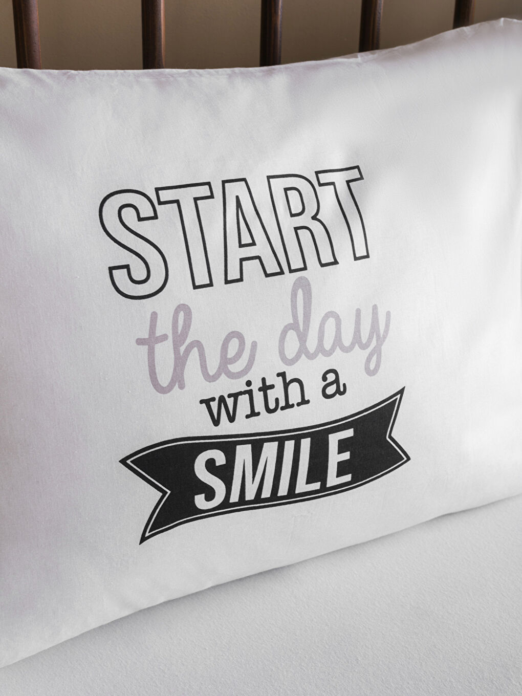 Karışık Baskılı Yastık Kılıfı 2'li 50x70 cm-2