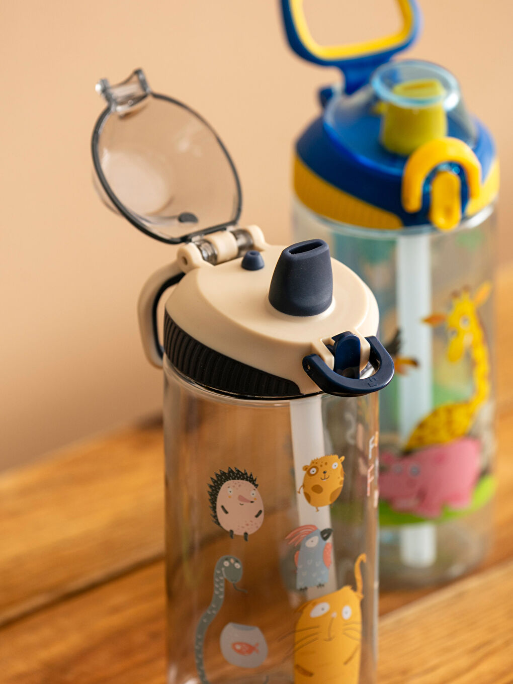 Karışık Baskılı Pipetli Suluk 500 ml-2