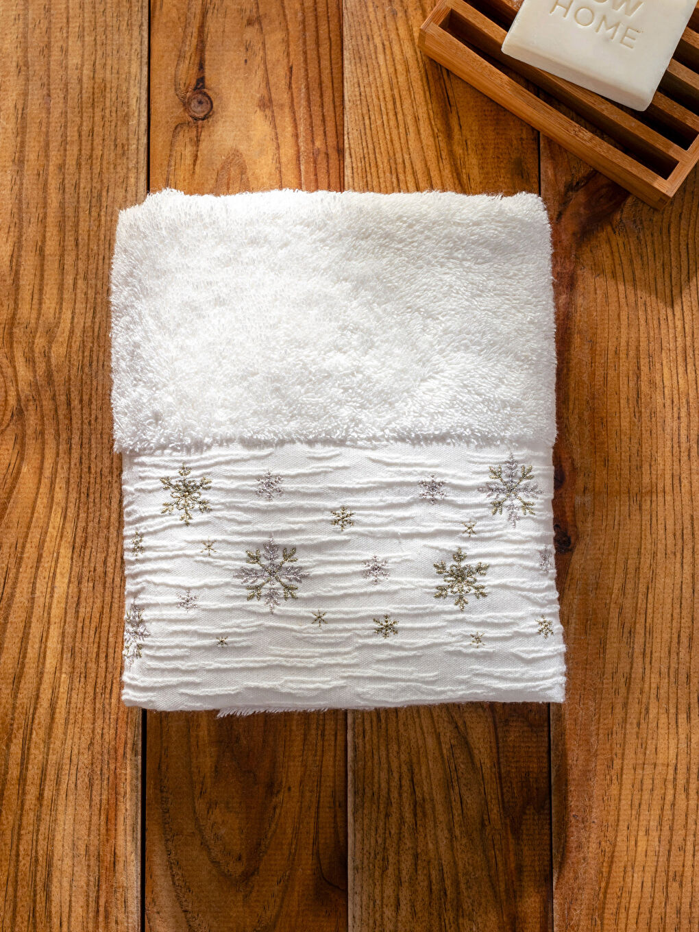 Ekru Yılbaşı Temalı Yüz Havlusu 50x80 cm-2