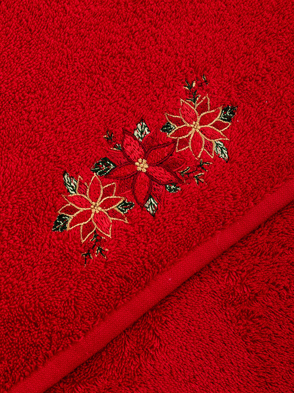 Kırmızı Çiçek Nakışlı Yüz Havlusu 50x80 cm-3