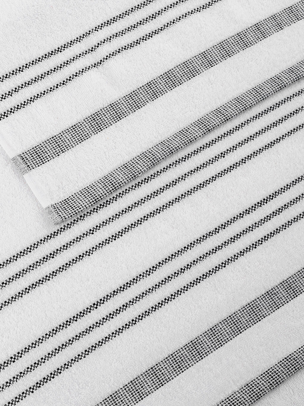 Beyaz Çizgili Pamuklu Havlu Seti 2'li-2