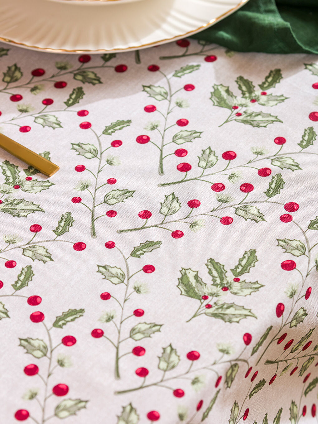 Karışık Çiçek Desenli Masa Örtüsü 150x220 cm-6