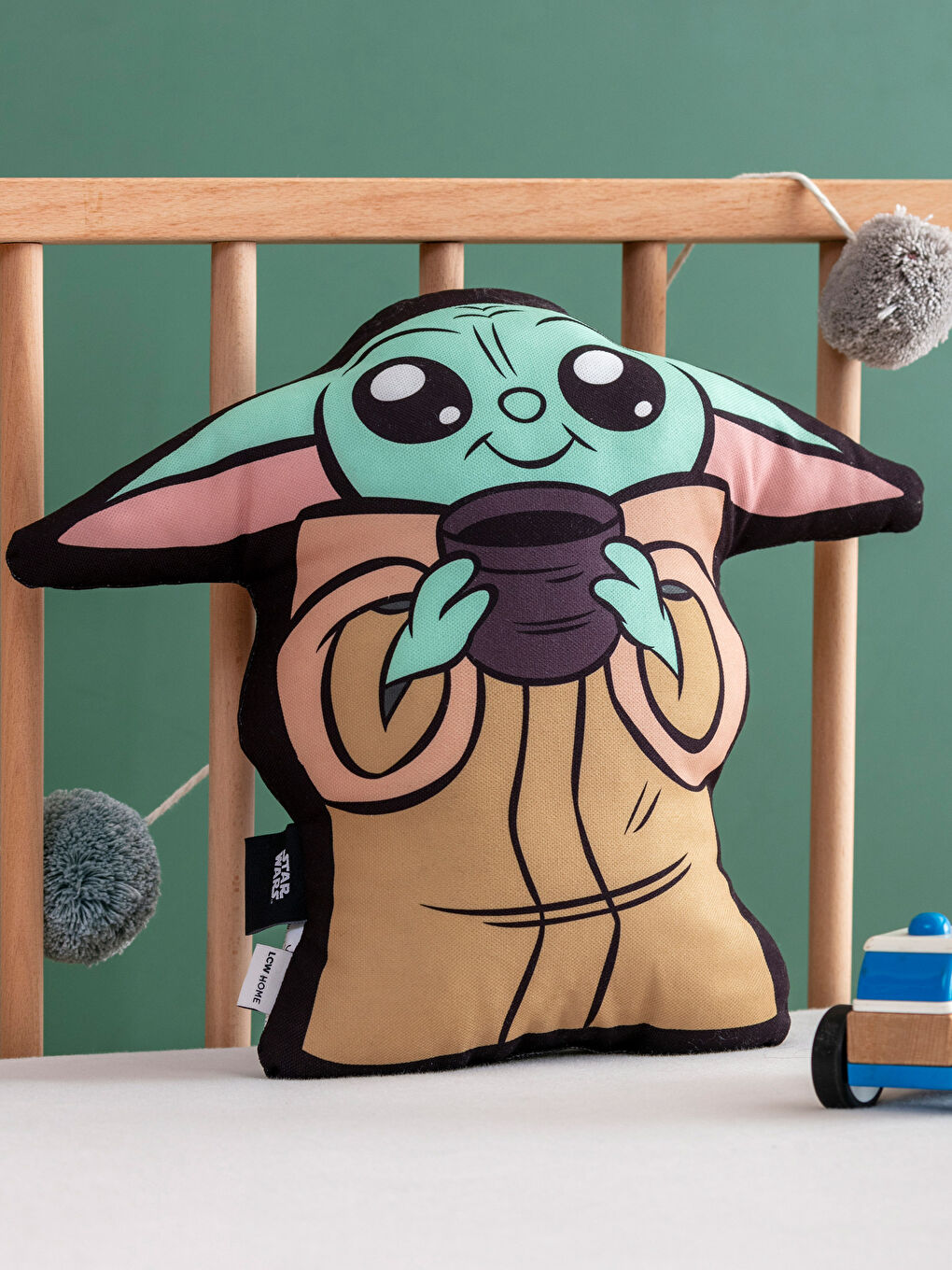 LCW HOME Star Wars Figured Baby Throw Pillow with Inner Filling -W3IL19Z1-F9C