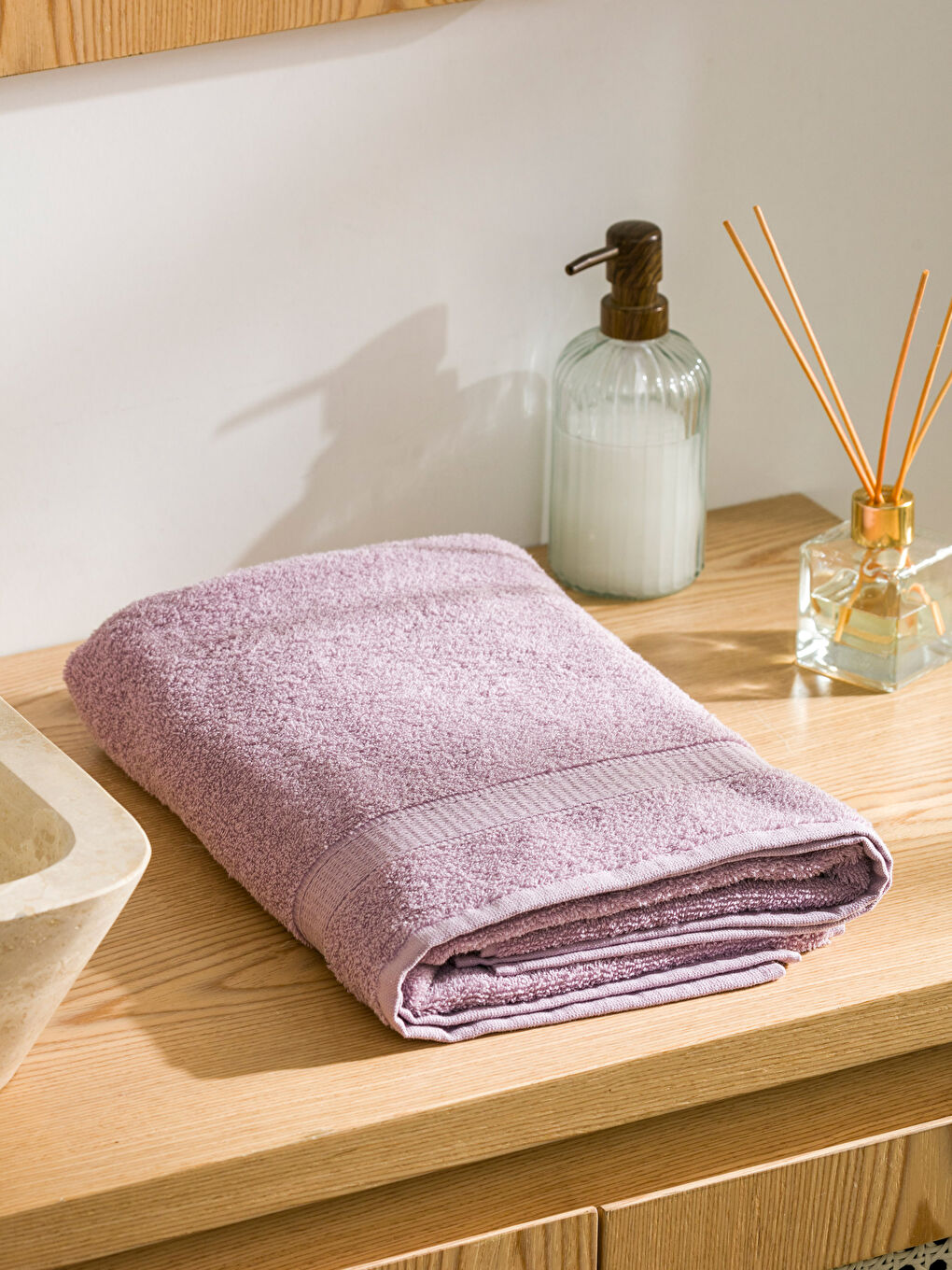 Plain Cotton Bath Towel 70x140 Cm-1