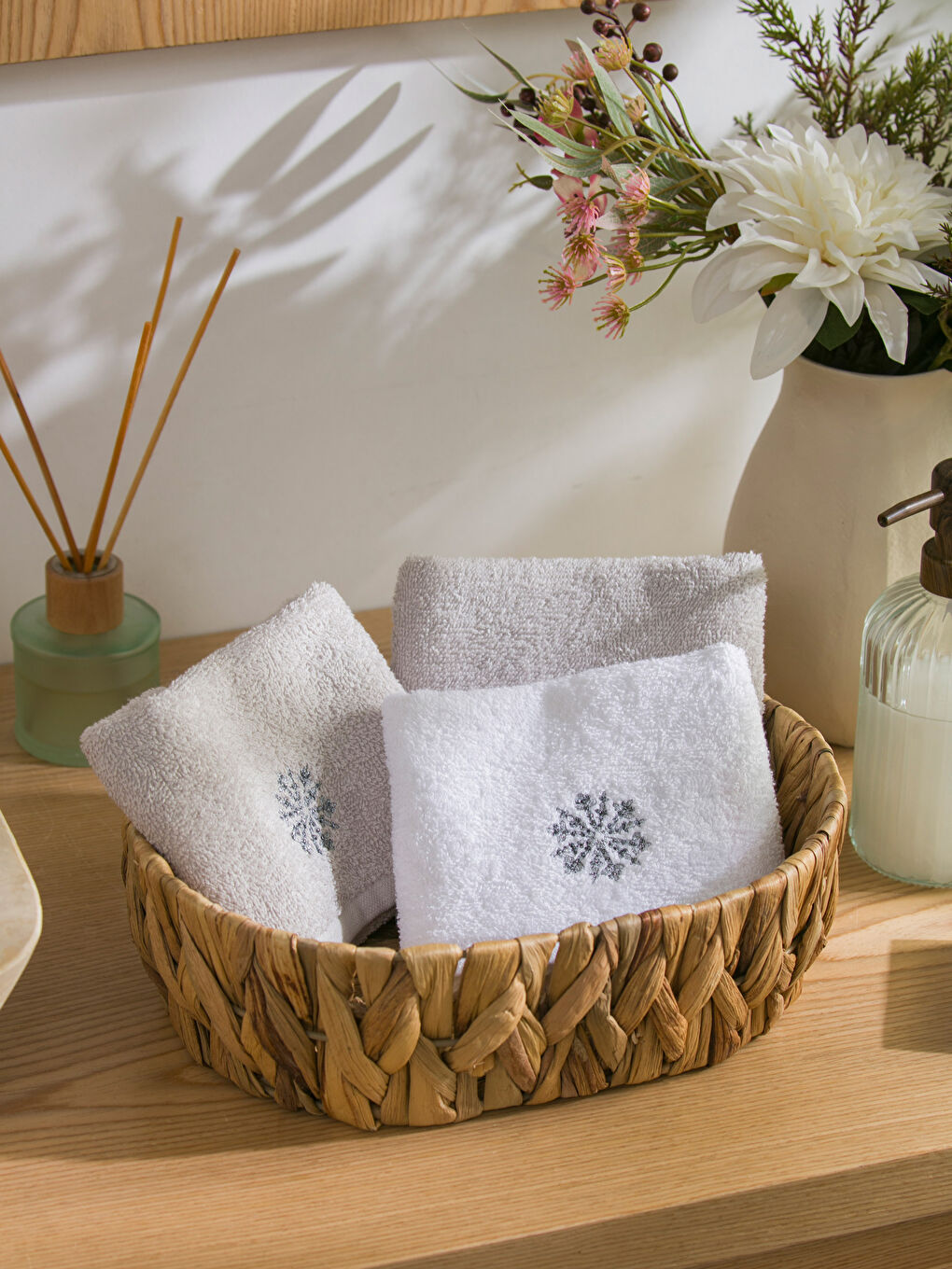 Кестеленген қол орамал 3 бөліктен тұратын 30x50 см-1