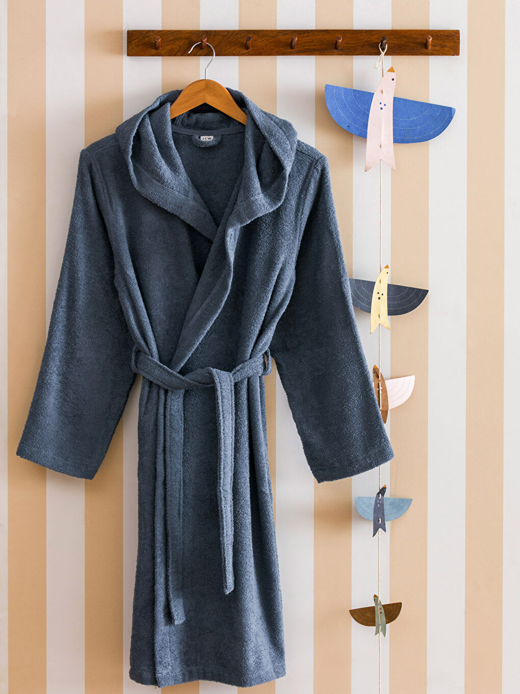 İndigo Düz Uzun Kapüşonlu Erkek Çocuk Bornoz