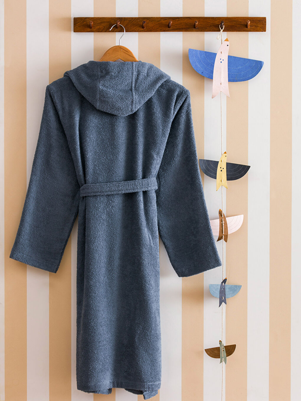 İndigo Düz Uzun Kapüşonlu Erkek Çocuk Bornoz-1