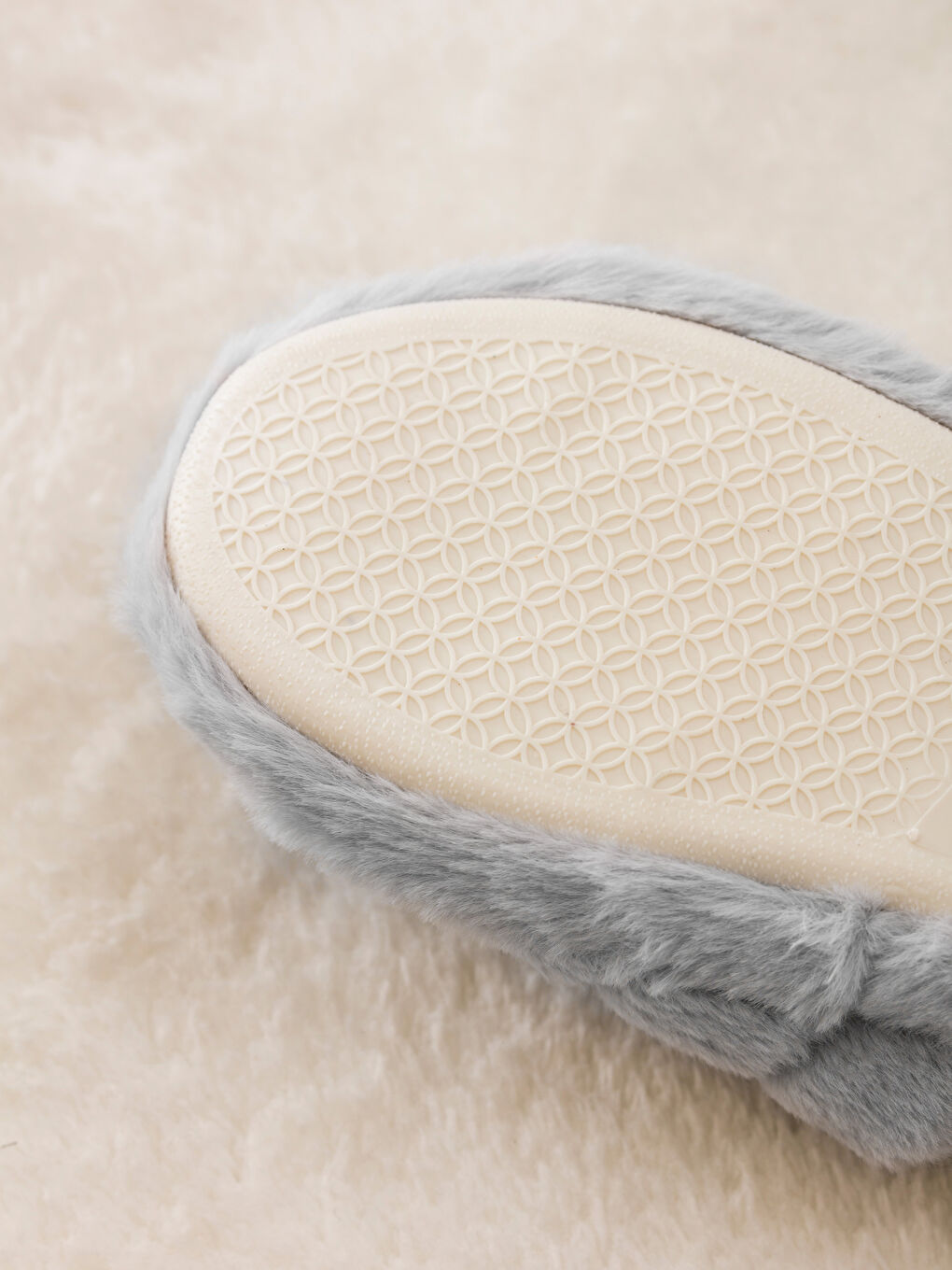 Женские плюшевые тапочки-4