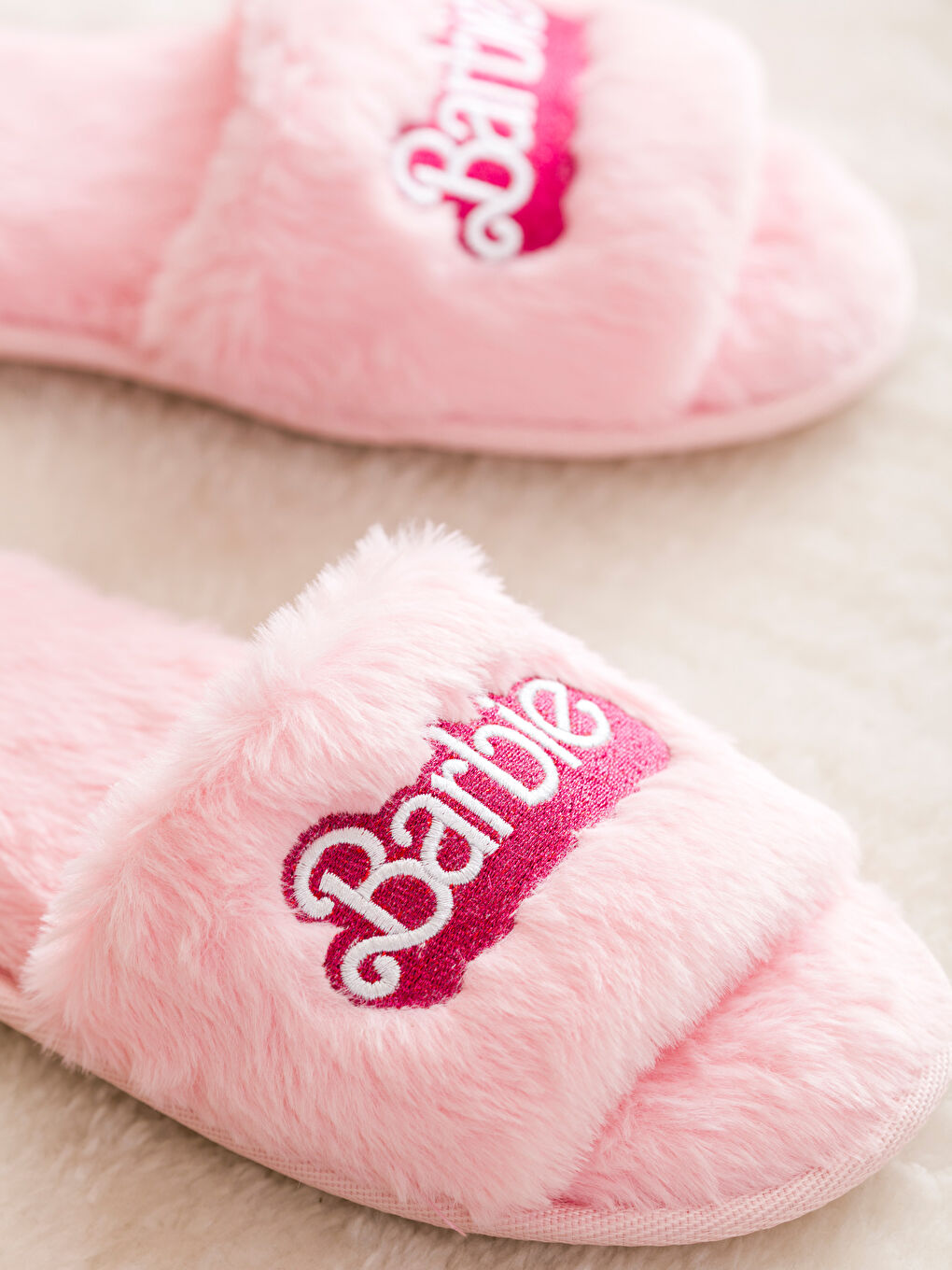 باربي سليبر مطرز للسيدات للمنزل-2