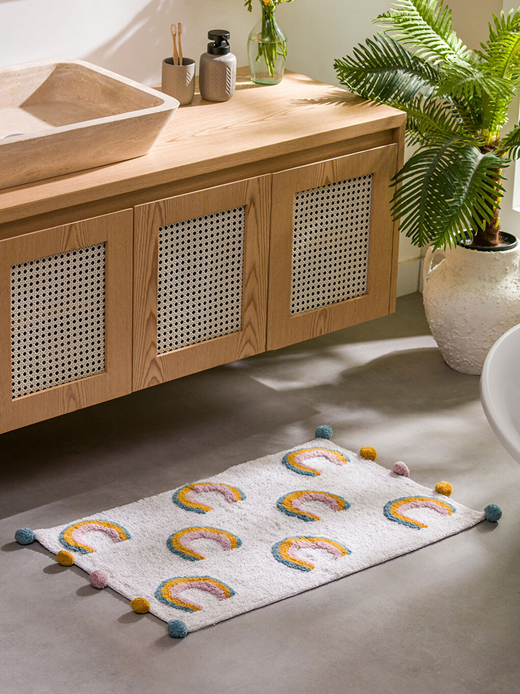 Ekru Gökkuşağı Desenli Banyo Paspası 50x80 cm