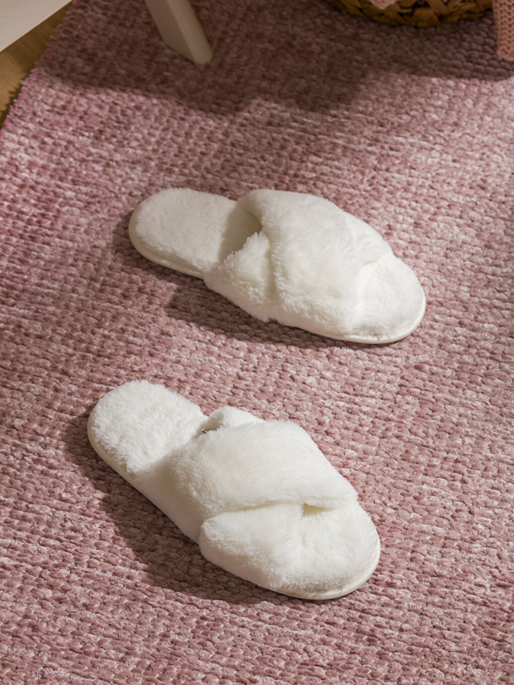 Plush Women's Home Slippers -W4BU16Z8-EEW