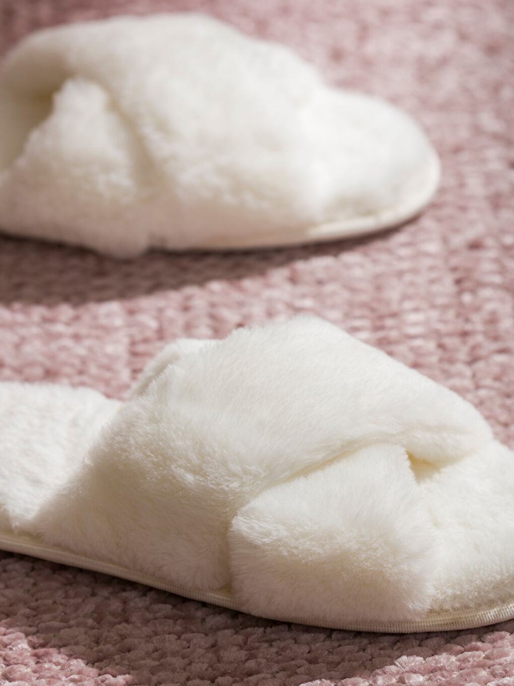 Plush Women's Home Slippers -W4BU16Z8-EEW