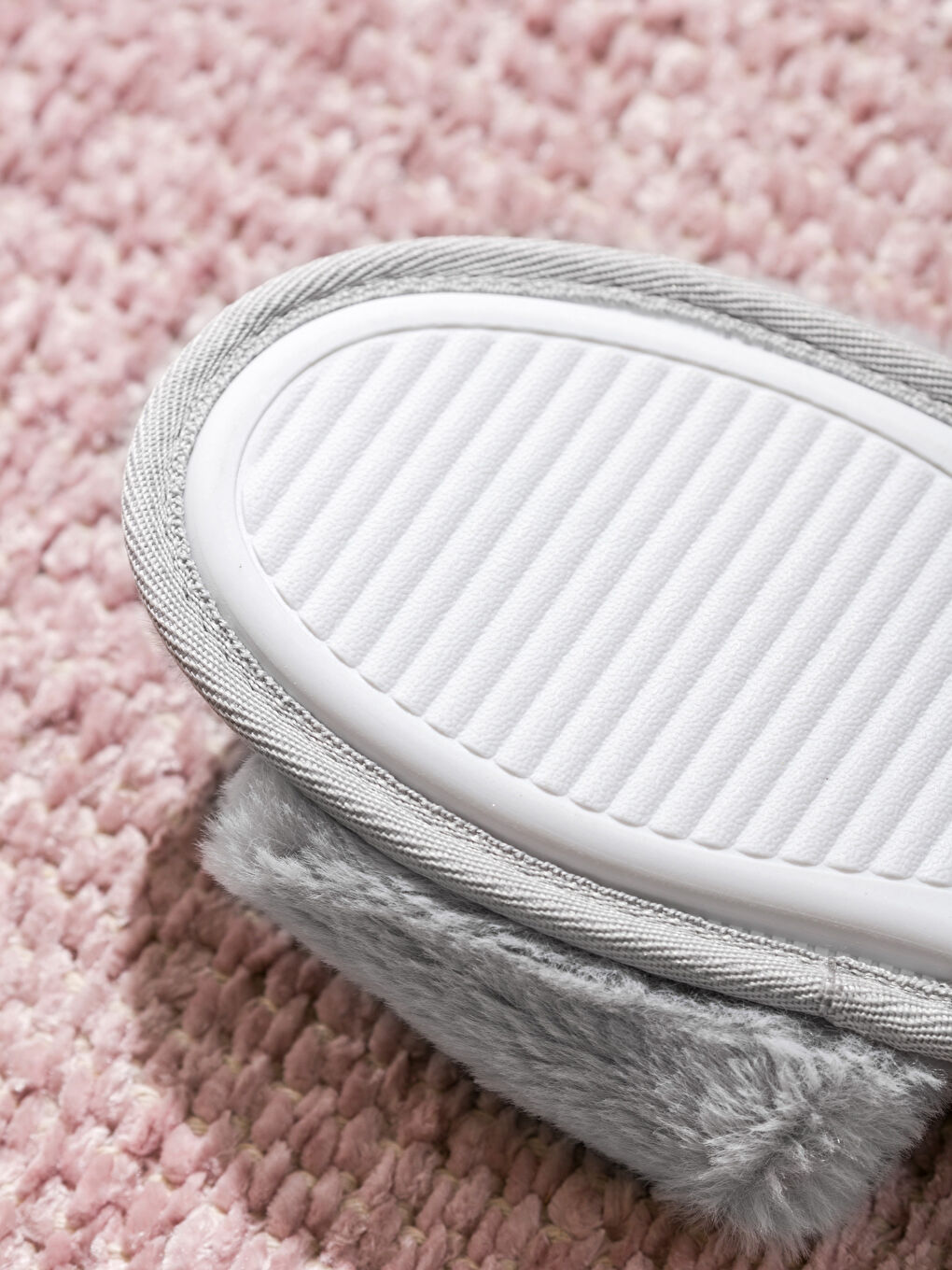 Plush Single-Band Women's Home Slippers -W4BU95Z8-DBQ