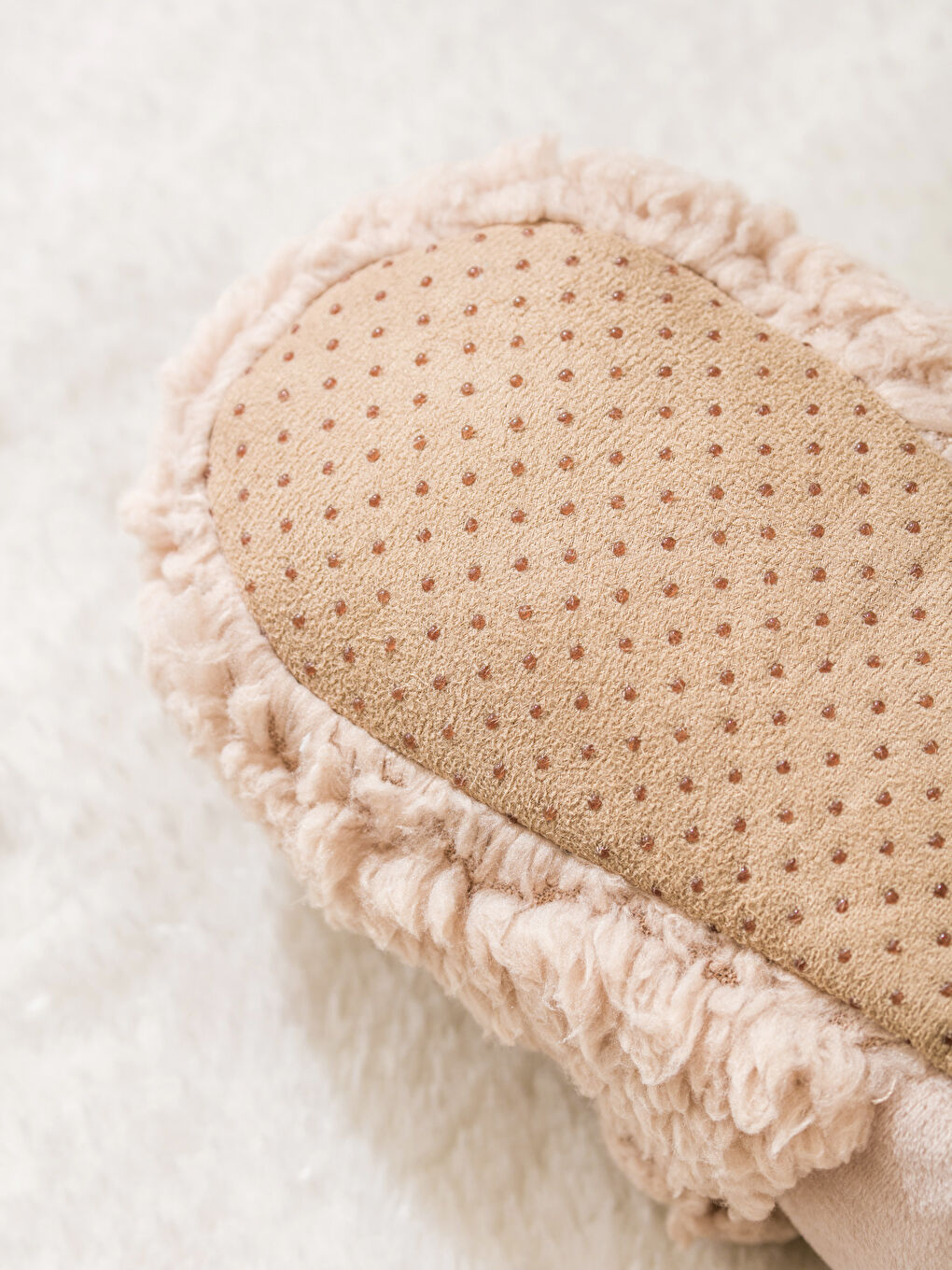 Papuci de Casă pentru Femei din Pluș cu Aplicații 3D-4