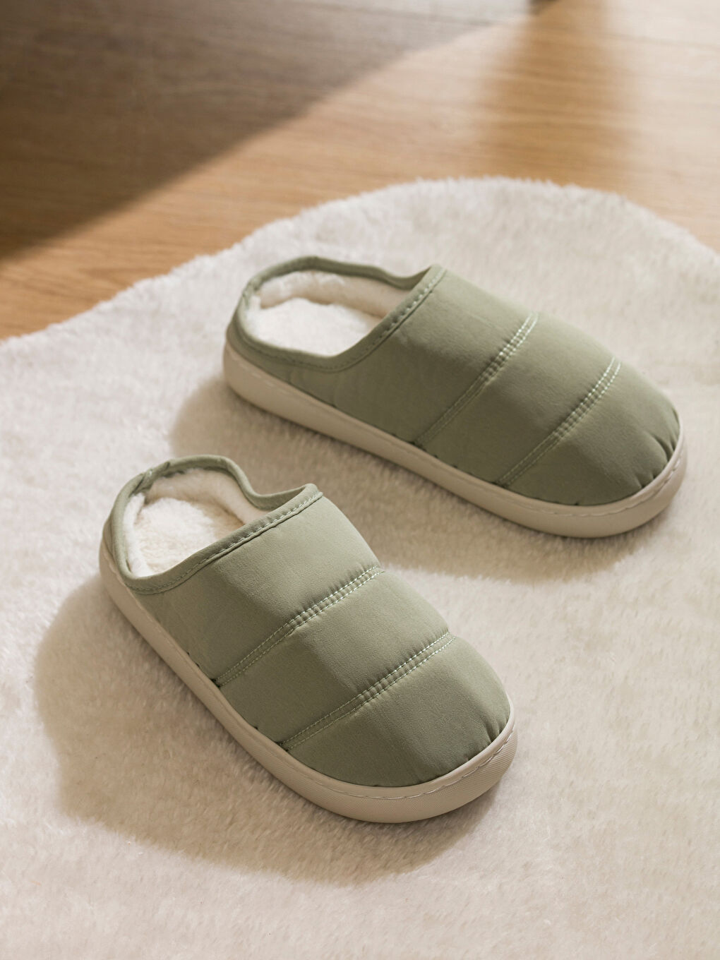 سليبر منزلي مطرز للسيدات-1